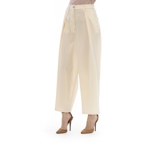 Trousers With Front And Side Pockets. Logoed Button.