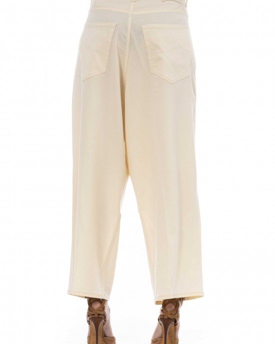 Trousers With Front And Side Pockets. Logoed Button.