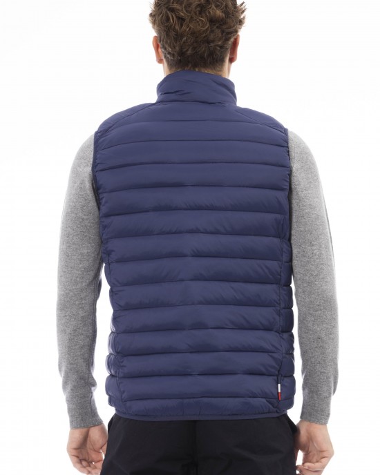 Men's Vest. Horizontally Quilted. Contrast Chest Patch. Bottom With Matching Elastic. Light Padding (approximately 100g).