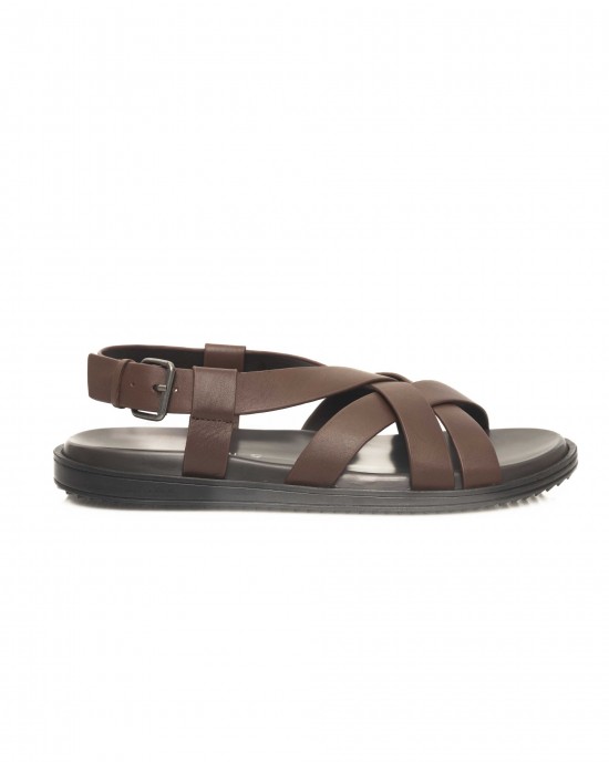 Woven Sandals In Real Leather. Adjustable Closure With Buckle. Rubber Sole.