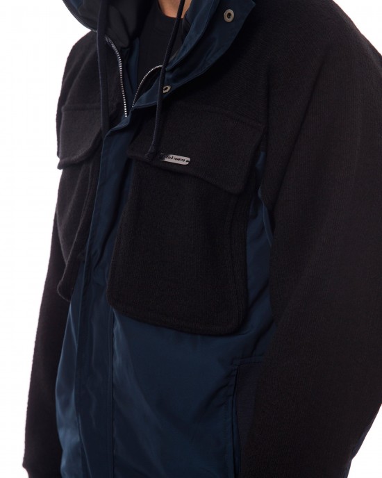 Hodded Jacket With Front Pockets