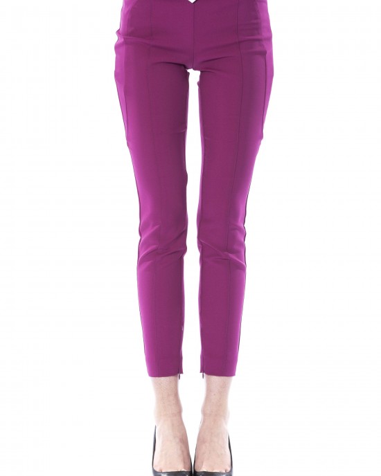 Skinny Pants. Lateral Closure With Zip. Frontal Application