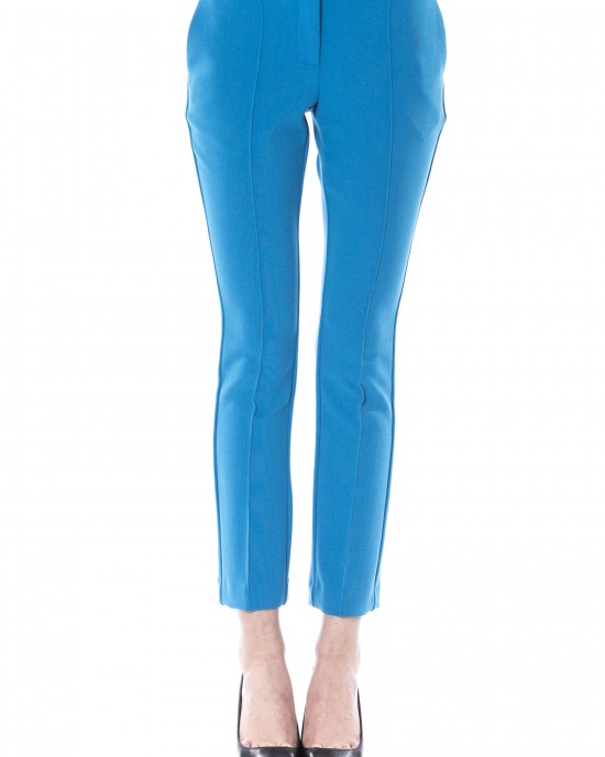 Skinny Pants. Lateral Closure With Zip. Frontal Application