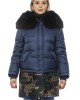 Woman Parka. Zip Closure And Drawstring At The Waist. Two Front Pockets. Hood With Removable Fur.