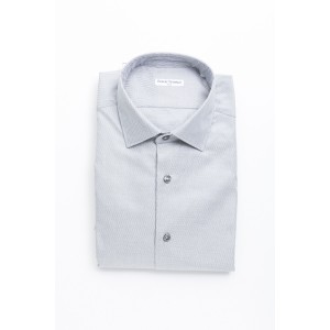 Medium Slim Collar Shirt.