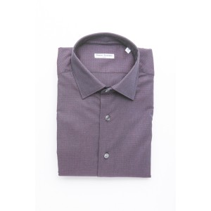 Medium Slim Collar Shirt.