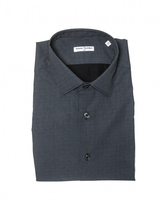 Medium Slim Collar Shirt.