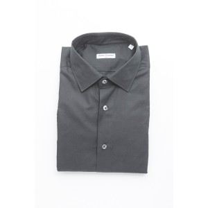 Medium Slim Collar Shirt.