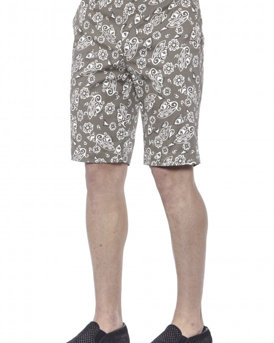 Men's Bermuda Shorts. Patterned Fabric. Closure With Hook And Zip. Side Pockets. Rear Welt Pockets.