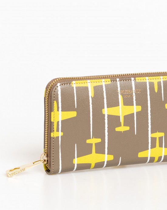 Airplane-themed Striped All-over Print Leather Wallet With Zip Closure. Internal Compartments And Zip Pocket. Size: Depth 3 Cm. Width 19 Cm. Height 11 Cm