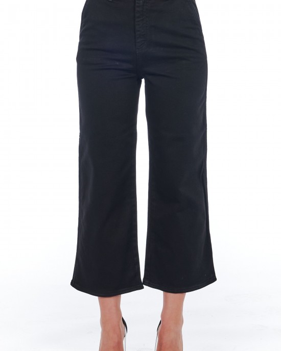 Cropped Trousers. High Waist And Multipockets. Front Closure With Zip And Button.