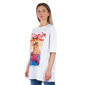Oversized T-shirt With Front And Back Print.