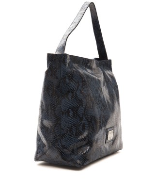 Leather Shoulder Bag With Adjustable Shoulder Strap. Python Print. Lining With Logo Dp. Dustbag Included. Visible Logo. Dimensions: 33x35x18 Cm.