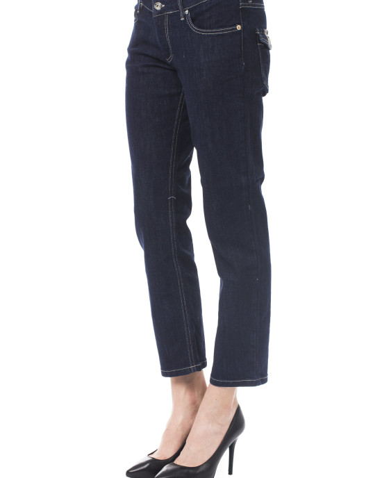 Capri Jeans. Applications With Button On Back. Pockets On Back With Button Closure